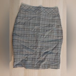 RW&Co plaid pencil skirt